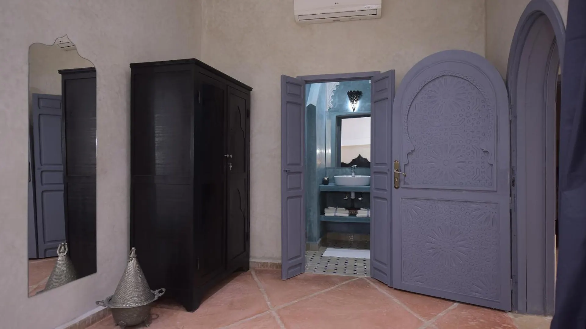 Maison d'hôtes privatisée avec piscine chauffée, jacuzzi, service hôtelier Marrakesh
