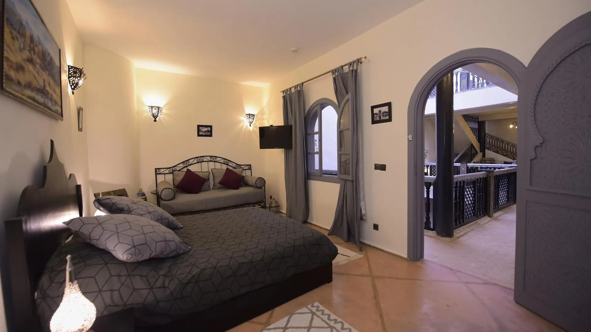 Maison d'hôtes privatisée avec piscine chauffée, jacuzzi, service hôtelier Marrakesh
